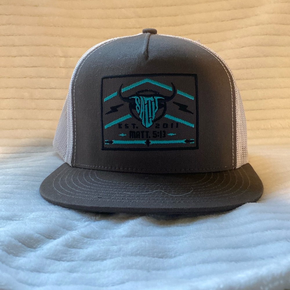 i got this hat and just dont wanted never worn
